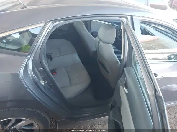 2HGFC2F72HH504592 2017 HONDA CIVIC - Image 8