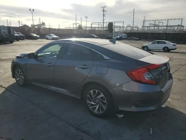 2HGFC2F72HH514653 2017 HONDA CIVIC - Image 2