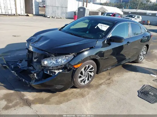 2HGFC2F72HH558085 2017 HONDA CIVIC - Image 2