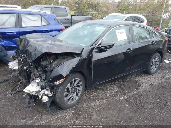 2HGFC2F72HH575209 2017 HONDA CIVIC - Image 2