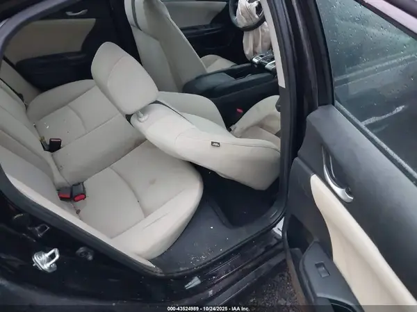 2HGFC2F72HH575209 2017 HONDA CIVIC - Image 8