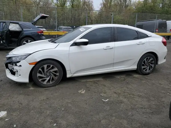 2HGFC2F72JH501729 2018 HONDA CIVIC - Image 1