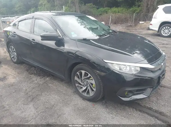 2HGFC2F72JH526548 2018 HONDA CIVIC - Image 1