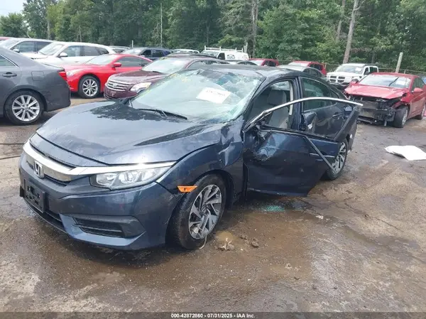 2HGFC2F72JH535878 2018 HONDA CIVIC - Image 2