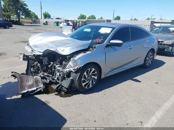 2HGFC2F72JH540370 2018 HONDA CIVIC - Image 2