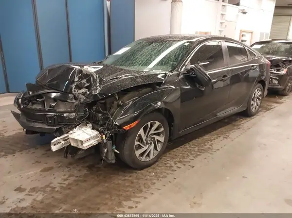 2HGFC2F72JH548288 2018 HONDA CIVIC - Image 2