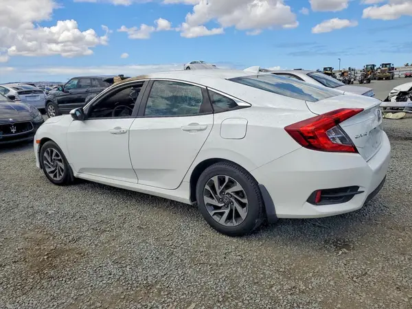 2HGFC2F72JH550459 2018 HONDA CIVIC - Image 2