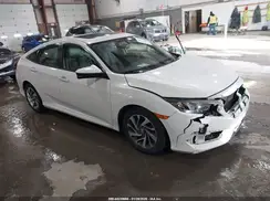 2HGFC2F72JH552423 2018 HONDA CIVIC
