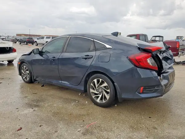 2HGFC2F72JH555158 2018 HONDA CIVIC - Image 2