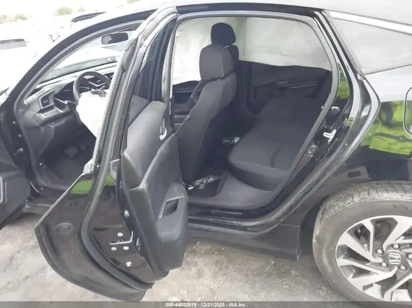 2HGFC2F72JH557525 2018 HONDA CIVIC - Image 8