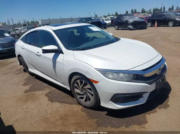 2HGFC2F72JH566175 2018 HONDA CIVIC - Image 1