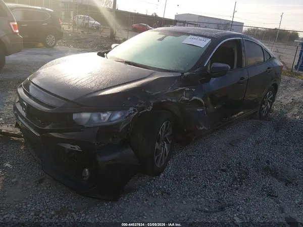 2HGFC2F72JH569268 2018 HONDA CIVIC - Image 2