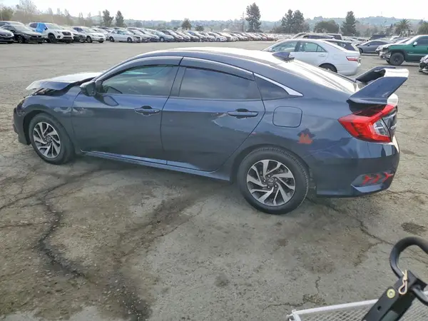 2HGFC2F72JH571652 2018 HONDA CIVIC - Image 2