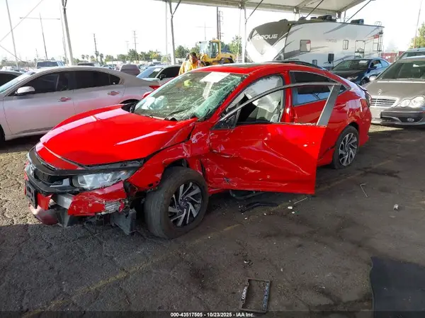 2HGFC2F72JH572445 2018 HONDA CIVIC - Image 2