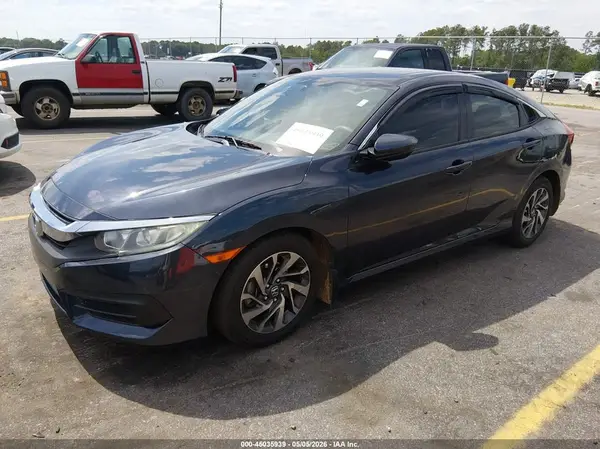 2HGFC2F72JH582988 2018 HONDA CIVIC - Image 2