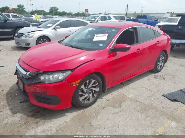 2HGFC2F72JH587530 2018 HONDA CIVIC - Image 2