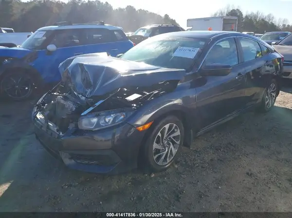 2HGFC2F72JH590248 2018 HONDA CIVIC - Image 2