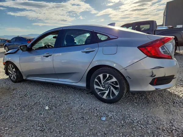 2HGFC2F72JH602821 2018 HONDA CIVIC - Image 2