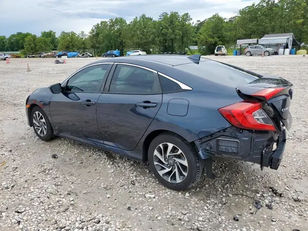 2HGFC2F72JH603127 2018 HONDA CIVIC - Image 2