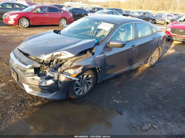 2HGFC2F73GH527071 2016 HONDA CIVIC - Image 2