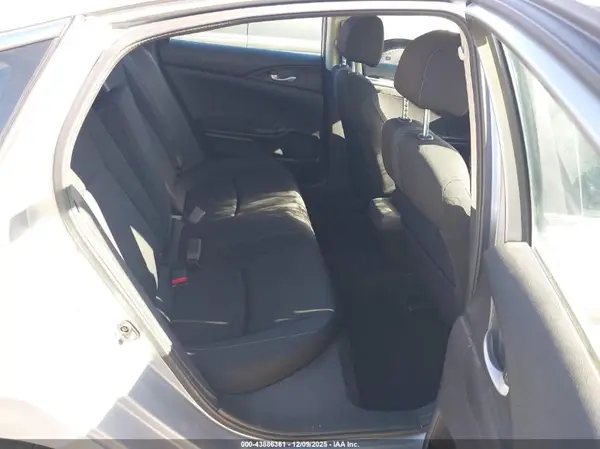 2HGFC2F73GH563892 2016 HONDA CIVIC - Image 8