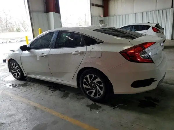 2HGFC2F73HH520932 2017 HONDA CIVIC - Image 2