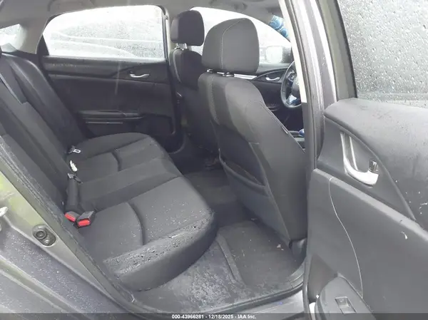 2HGFC2F73HH522373 2017 HONDA CIVIC - Image 8