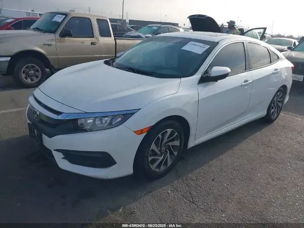 2HGFC2F73HH539593 2017 HONDA CIVIC - Image 2