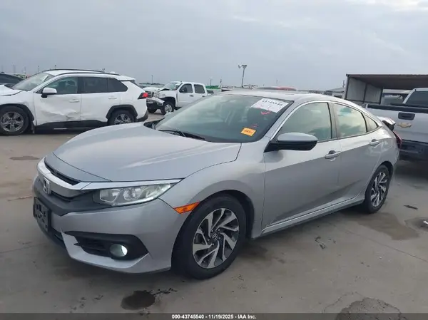 2HGFC2F73HH540520 2017 HONDA CIVIC - Image 2