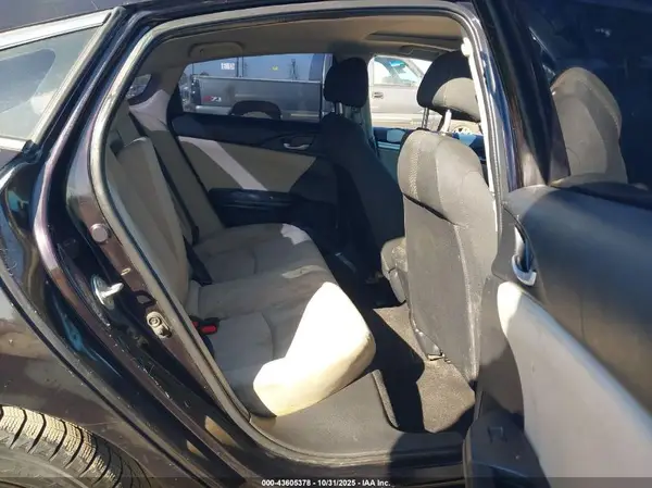 2HGFC2F73JH511458 2018 HONDA CIVIC - Image 8