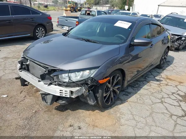 2HGFC2F73JH523237 2018 HONDA CIVIC - Image 2