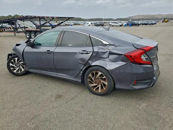 2HGFC2F73JH524081 2018 HONDA CIVIC - Image 2