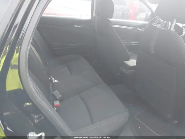 2HGFC2F73JH528034 2018 HONDA CIVIC - Image 8
