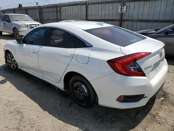 2HGFC2F73JH542922 2018 HONDA CIVIC - Image 2