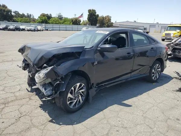 2HGFC2F73JH543570 2018 HONDA CIVIC - Image 1