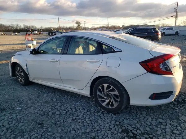 2HGFC2F73JH554570 2018 HONDA CIVIC - Image 2