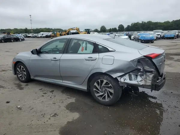 2HGFC2F73JH556397 2018 HONDA CIVIC - Image 2