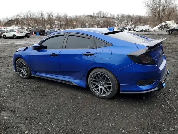 2HGFC2F73JH560904 2018 HONDA CIVIC - Image 2