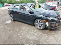 2HGFC2F73JH563253 2018 HONDA CIVIC