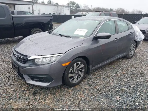 2HGFC2F73JH571238 2018 HONDA CIVIC - Image 2