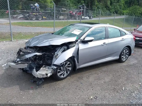 2HGFC2F73JH571546 2018 HONDA CIVIC - Image 2