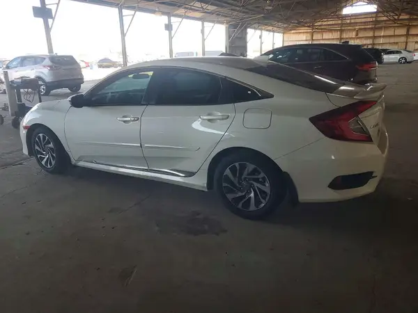 2HGFC2F73JH576147 2018 HONDA CIVIC - Image 2