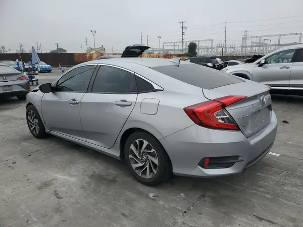 2HGFC2F73JH577881 2018 HONDA CIVIC - Image 2