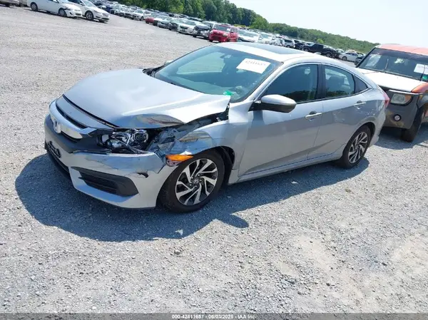 2HGFC2F73JH586001 2018 HONDA CIVIC - Image 2
