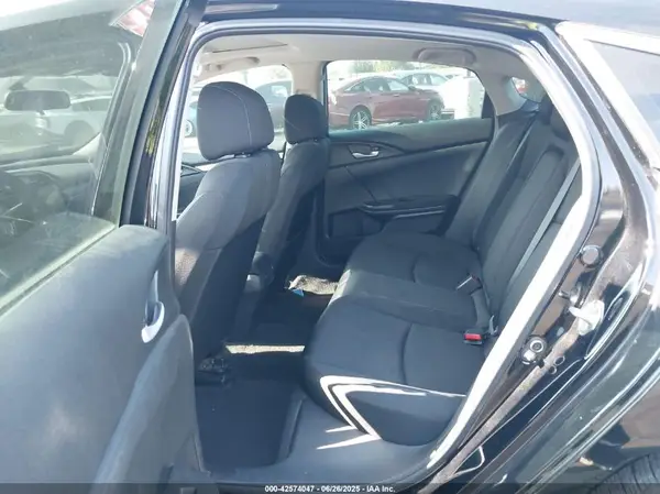 2HGFC2F73JH586953 2018 HONDA CIVIC - Image 8