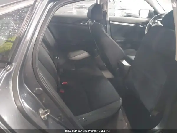 2HGFC2F73JH597127 2018 HONDA CIVIC - Image 8