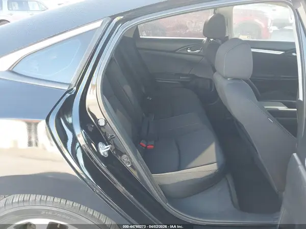 2HGFC2F73JH605551 2018 HONDA CIVIC - Image 8