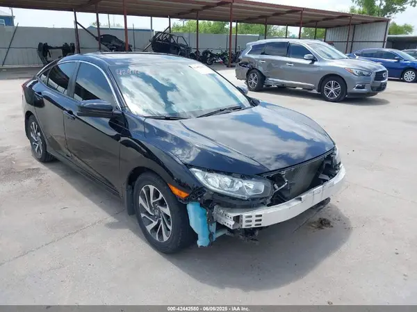 2HGFC2F73JH607753 2018 HONDA CIVIC - Image 1