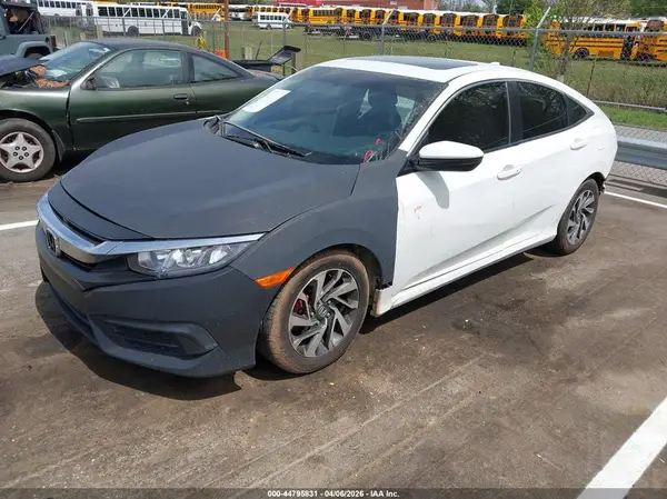 2HGFC2F74HH519563 2017 HONDA CIVIC - Image 2