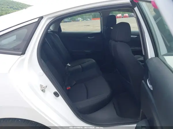 2HGFC2F74HH522012 2017 HONDA CIVIC - Image 8